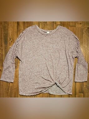 Lily Pad Women’s 1X Striped Knit Pullover Top